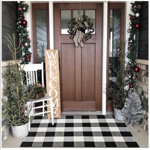 Navy Checkered woven outdoor/indoor Rug